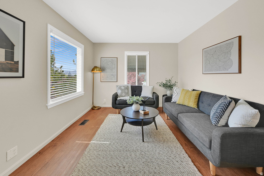 1245 E KENSINGTON AVE Salt Lake City, UT 84105