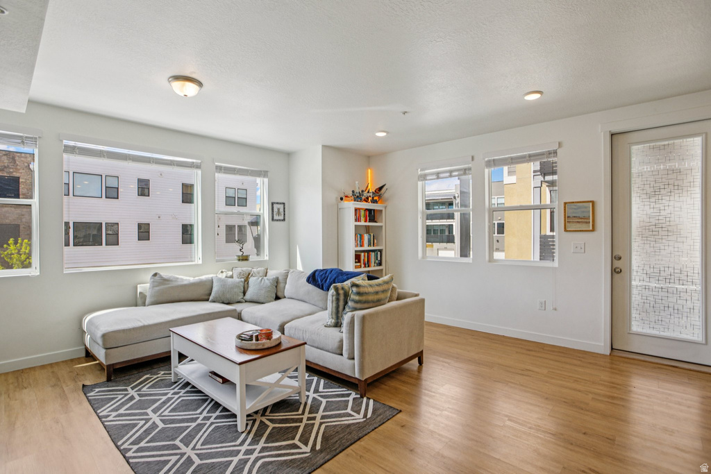 8345 S IRIS LUMI LN #202 Midvale, UT 84047