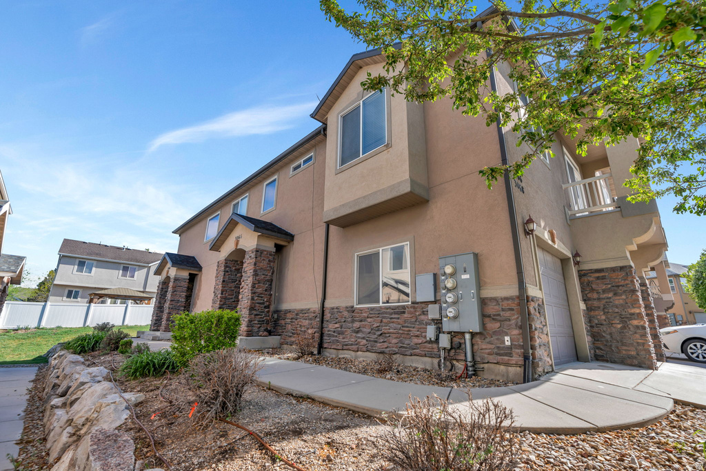 3066 W DESERT LILY DR Lehi, UT 84043