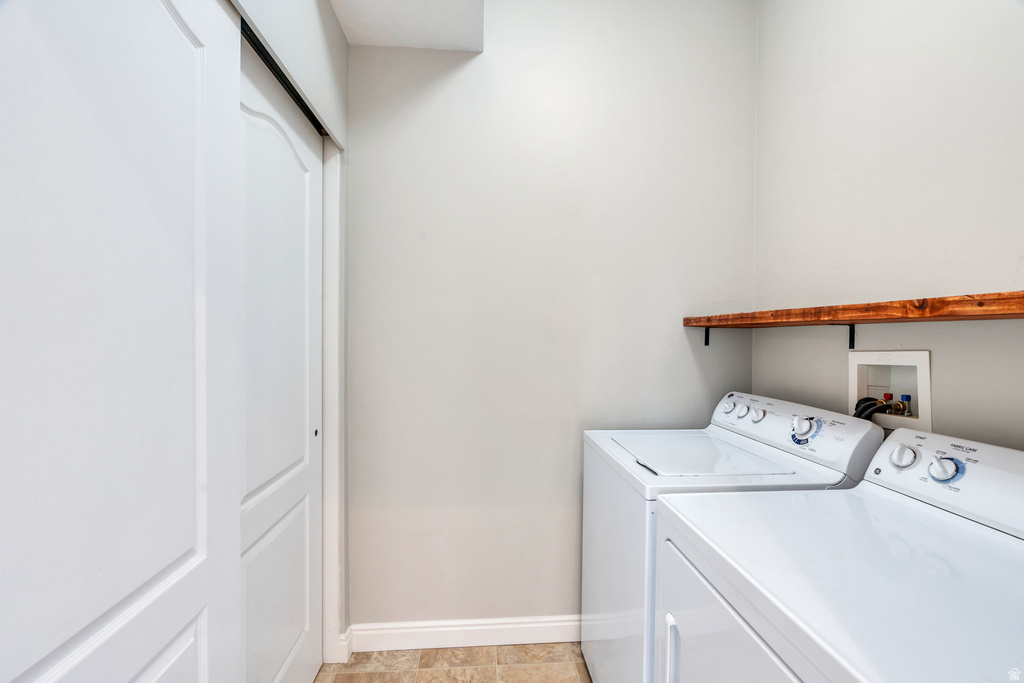 3066 W DESERT LILY DR Lehi, UT 84043