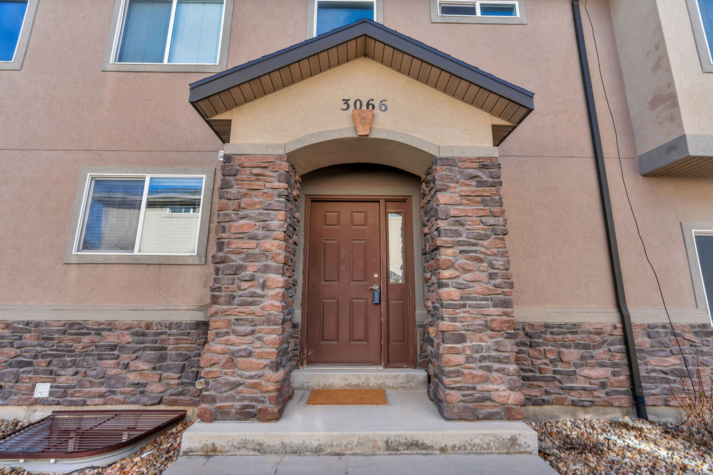 3066 W DESERT LILY DR Lehi, UT 84043