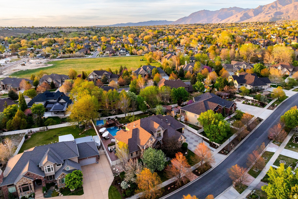 1777 E SOMERSET RIDGE DR Draper, UT 84020