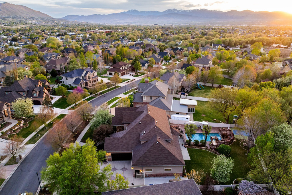 1777 E SOMERSET RIDGE DR Draper, UT 84020