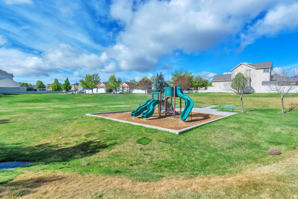 5672 W SWIFT CREEK RD West Jordan, UT 84081