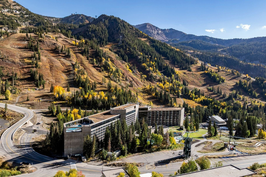 7371 S CANYON CENTRE PKWY #104 Cottonwood Heights, UT 84121