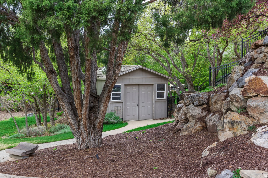 86 S BALD MOUNTAIN DR Alpine, UT 84004