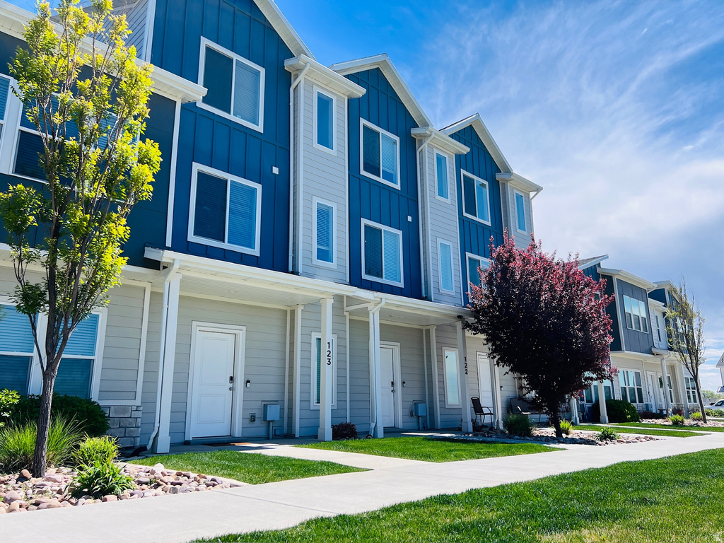 1731 N 300 E #118 North Ogden, UT 84414