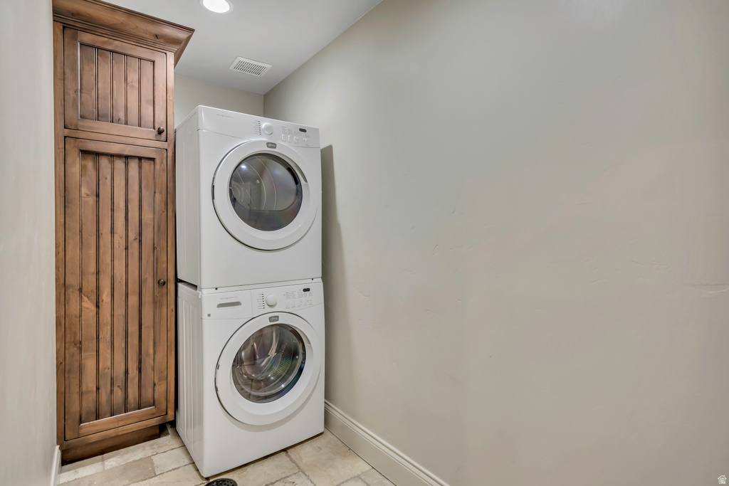 812 W 4230 N Pleasant Grove, UT 84062