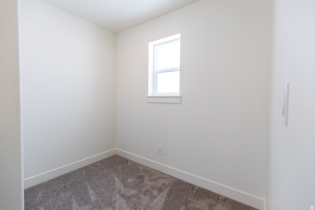 691 E 2450 N North Logan, UT 84341