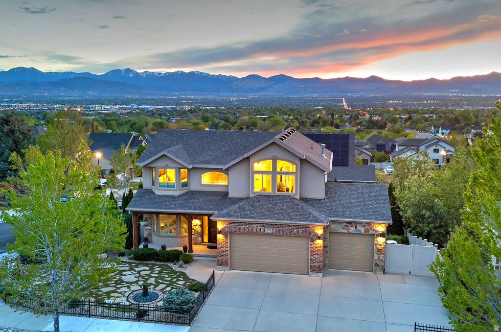 11438 S GADZOOKS DR Sandy, UT 84094