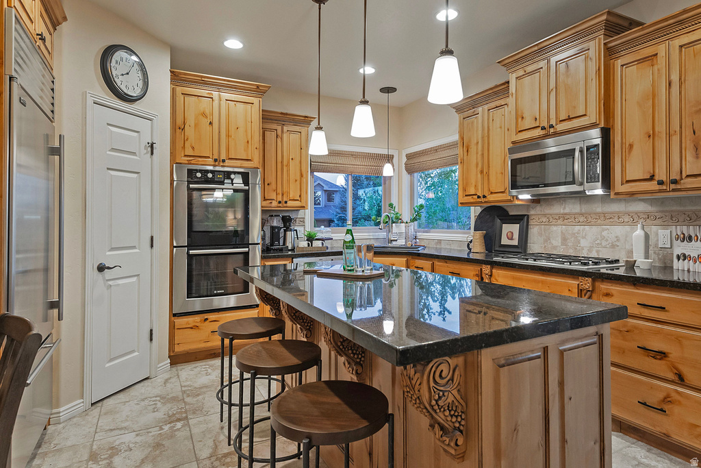 11438 S GADZOOKS DR Sandy, UT 84094