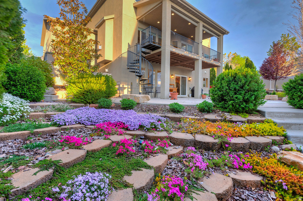 11438 S GADZOOKS DR Sandy, UT 84094