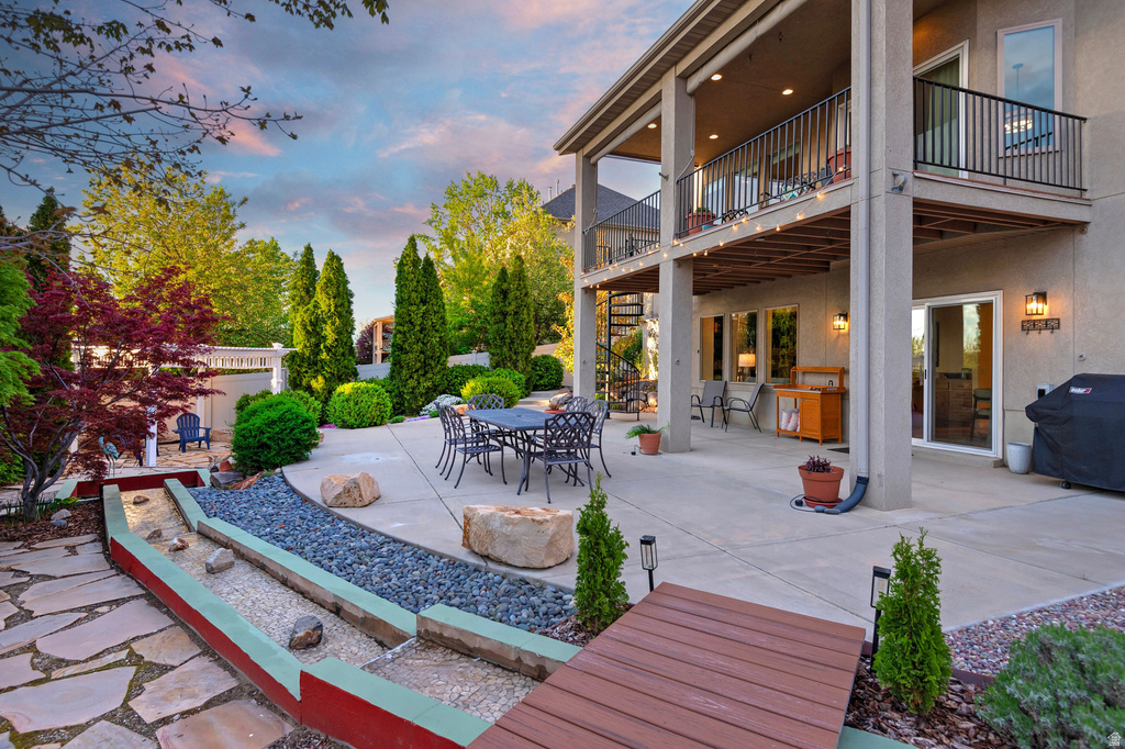 11438 S GADZOOKS DR Sandy, UT 84094