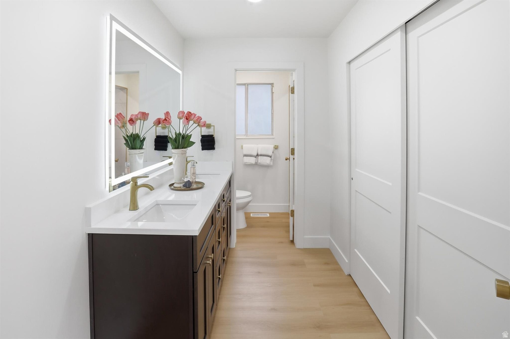 2599 E JONI DR Layton, UT 84040