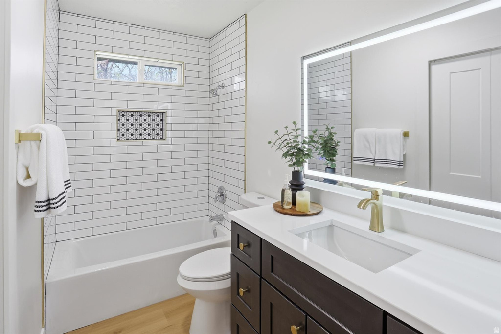 2599 E JONI DR Layton, UT 84040