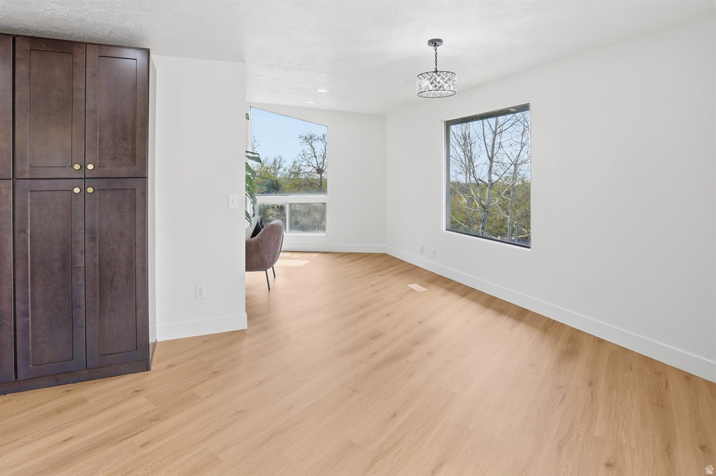 2599 E JONI DR Layton, UT 84040