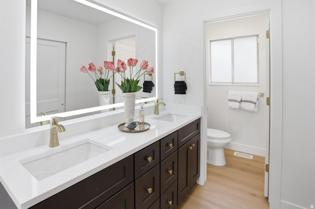 2599 E JONI DR Layton, UT 84040