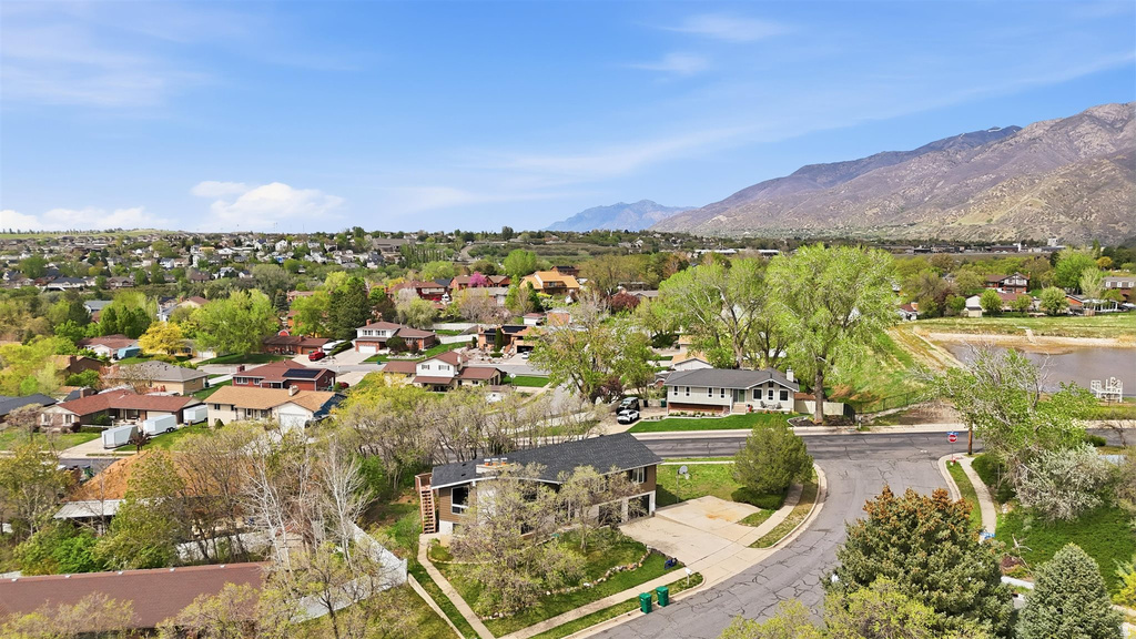 2599 E JONI DR Layton, UT 84040