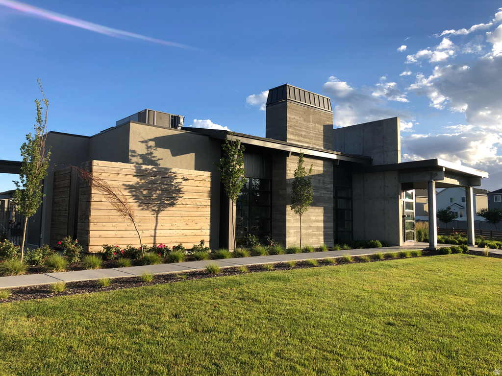 118 W SILVER SPRINGS DR Vineyard, UT 84059