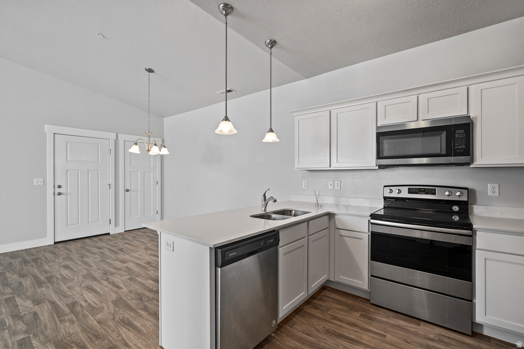 118 W SILVER SPRINGS DR Vineyard, UT 84059