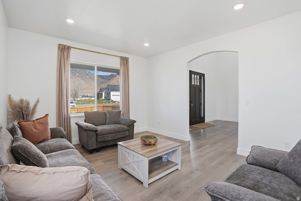 2164 E PINTO PKWY Tooele, UT 84074