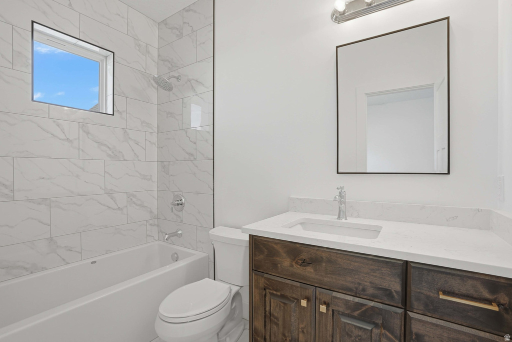 2164 E PINTO PKWY Tooele, UT 84074