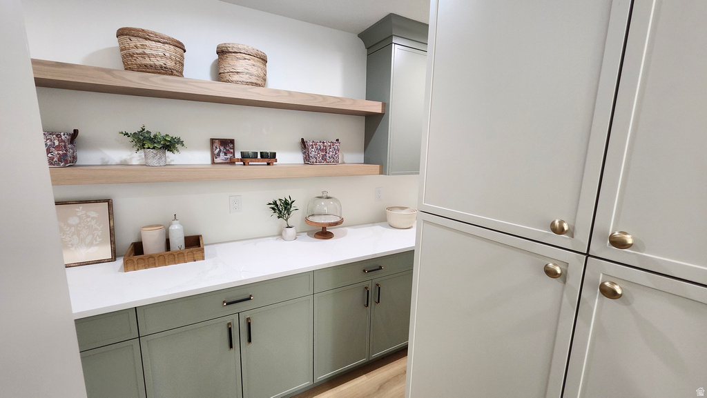 1972 E EVERLEIGH CIR Sandy, UT 84093