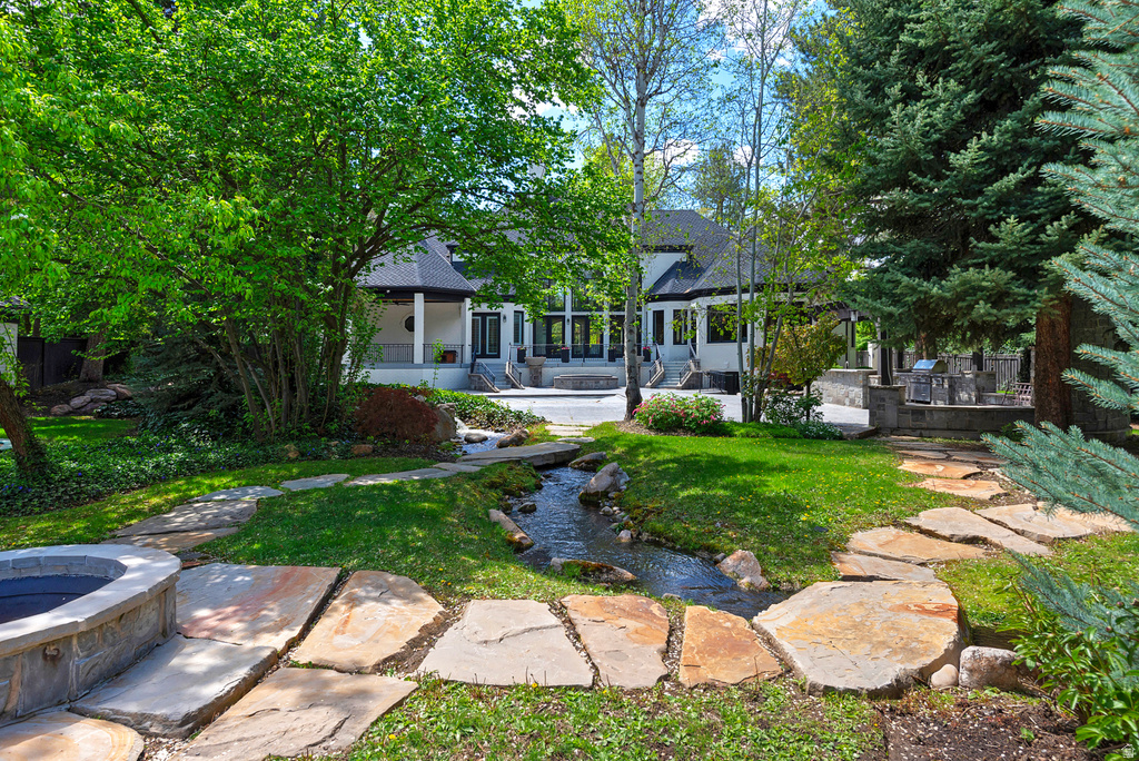 2227 E 5340 S Holladay, UT 84117