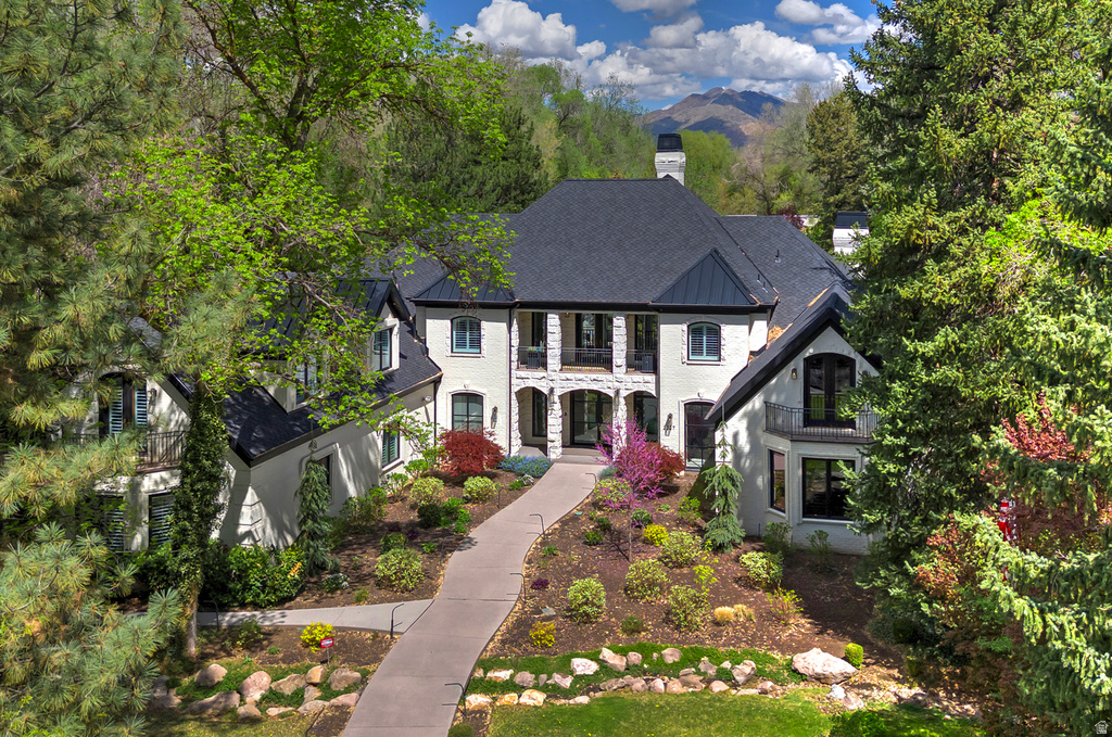 2227 E 5340 S Holladay, UT 84117