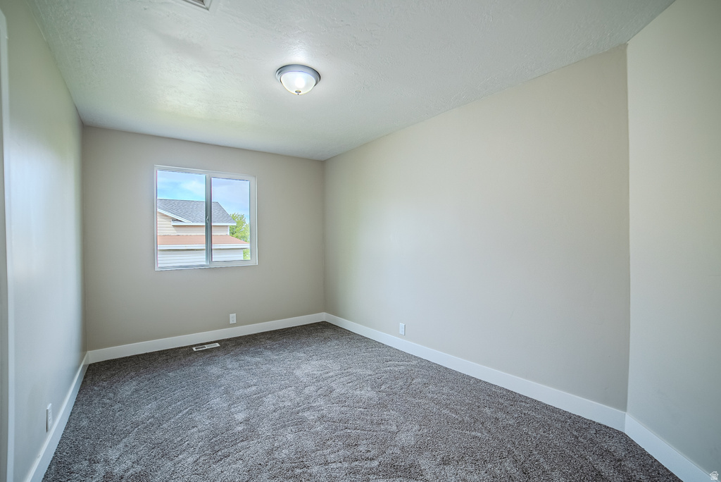 213 N 690 E Tooele, UT 84074