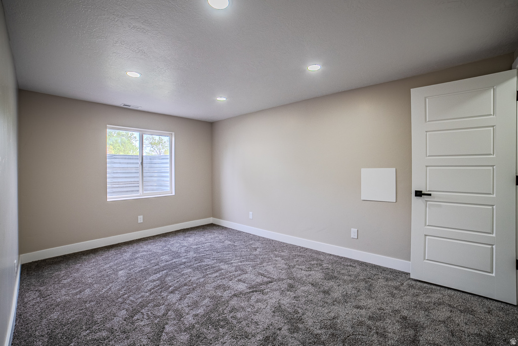 213 N 690 E Tooele, UT 84074