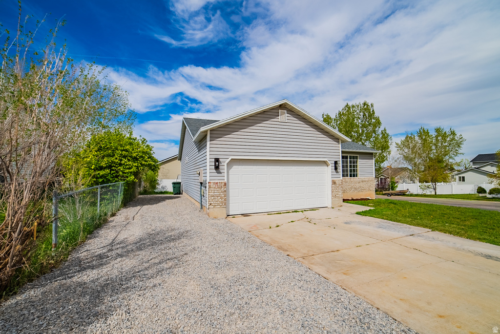 213 N 690 E Tooele, UT 84074
