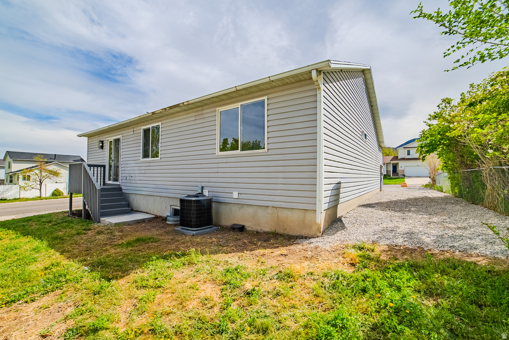 213 N 690 E Tooele, UT 84074