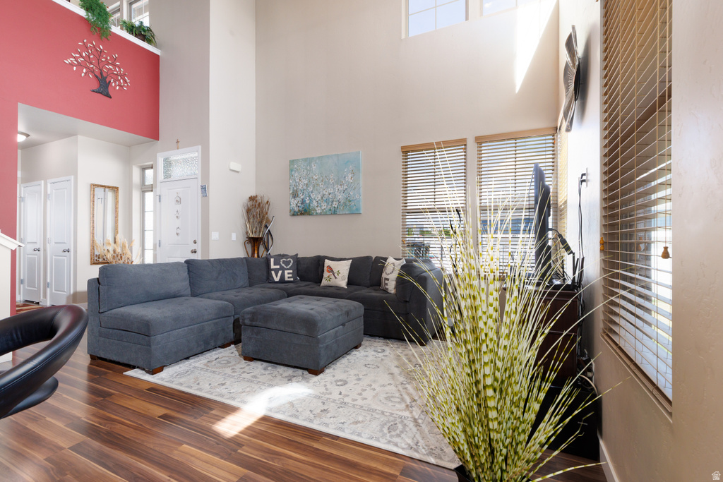 10463 S OQUIRRH LAKE RD South Jordan, UT 84009