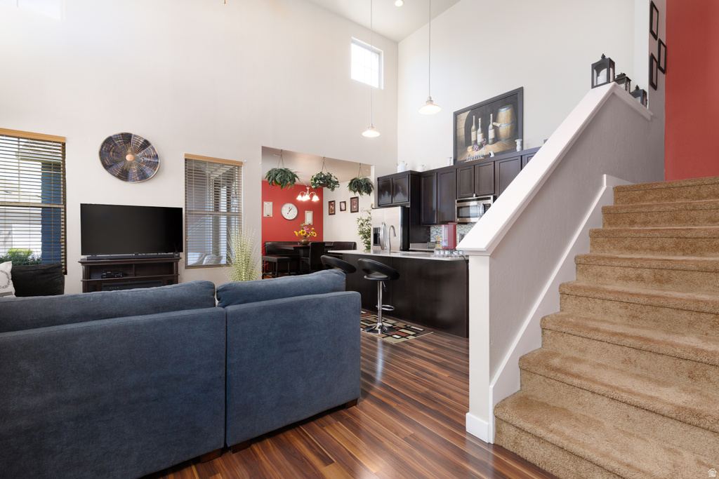 10463 S OQUIRRH LAKE RD South Jordan, UT 84009