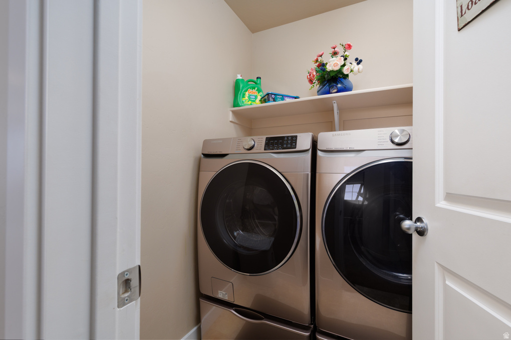 10463 S OQUIRRH LAKE RD South Jordan, UT 84009