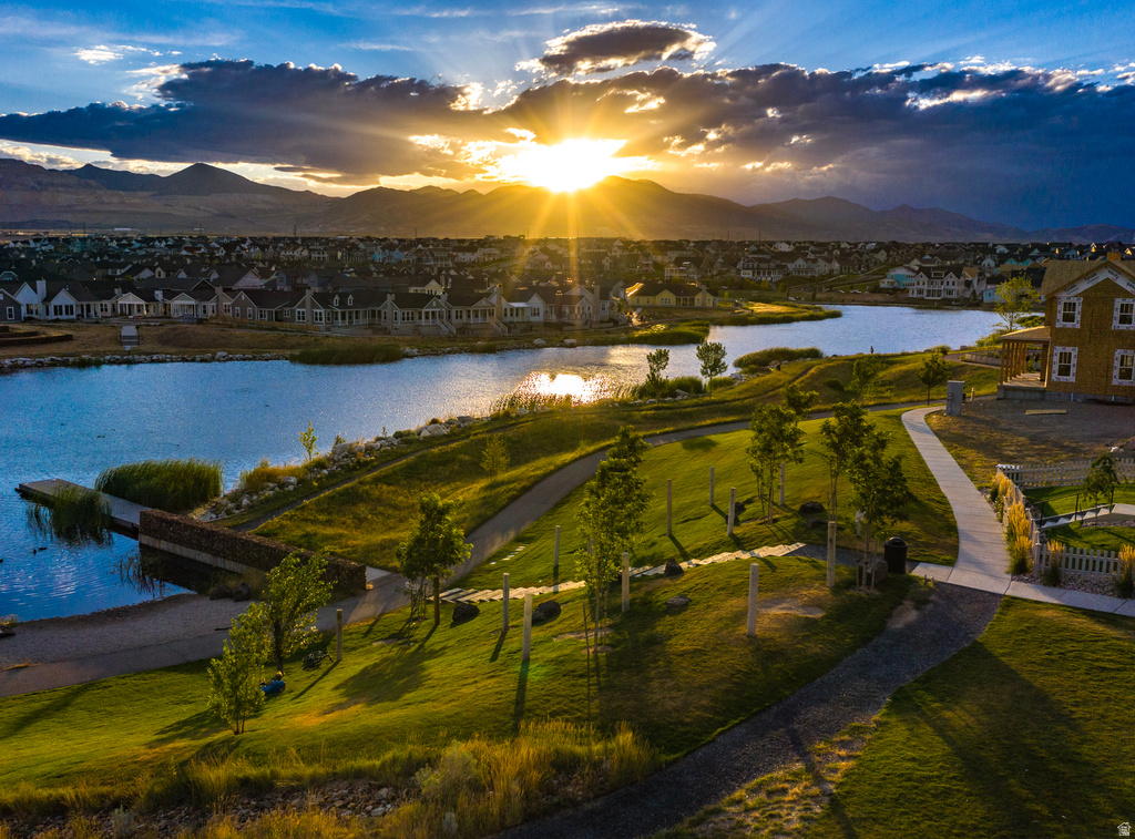 10463 S OQUIRRH LAKE RD South Jordan, UT 84009