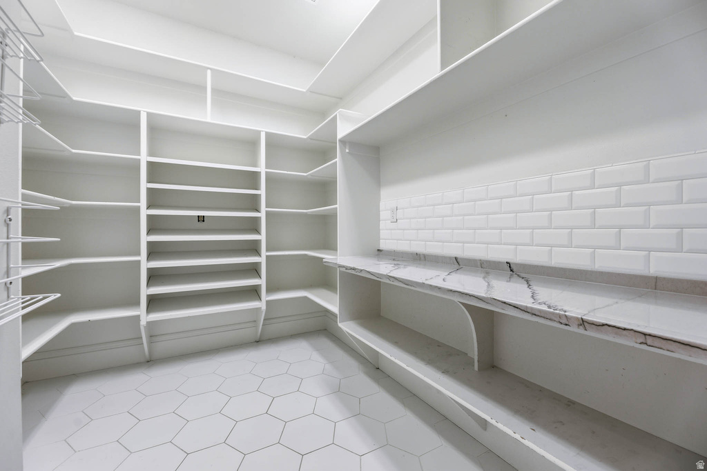 2910 FOOTHILL DR Provo, UT 84604