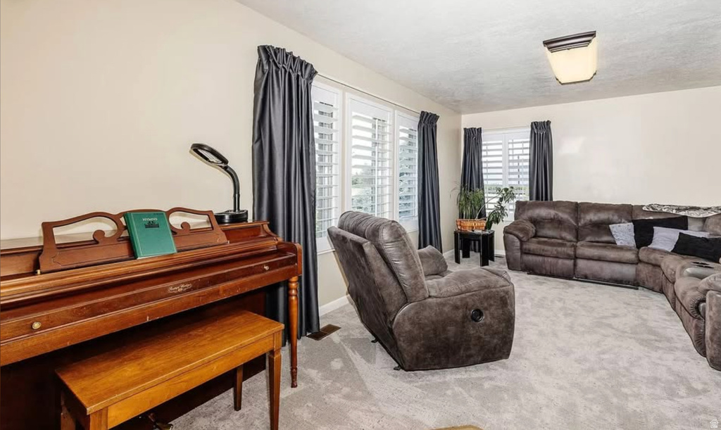 1225 E 1500 N North Logan, UT 84341