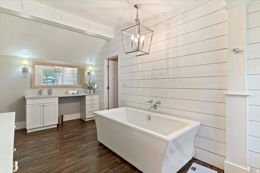 511 W 1400 N Farmington, UT 84025