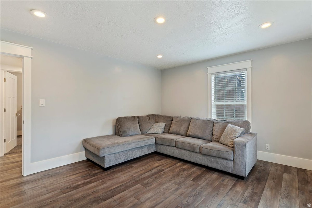 511 W 1400 N Farmington, UT 84025