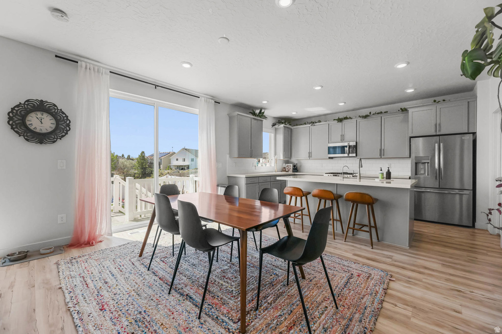 2553 N BLUEBELL DR Saratoga Springs, UT 84045