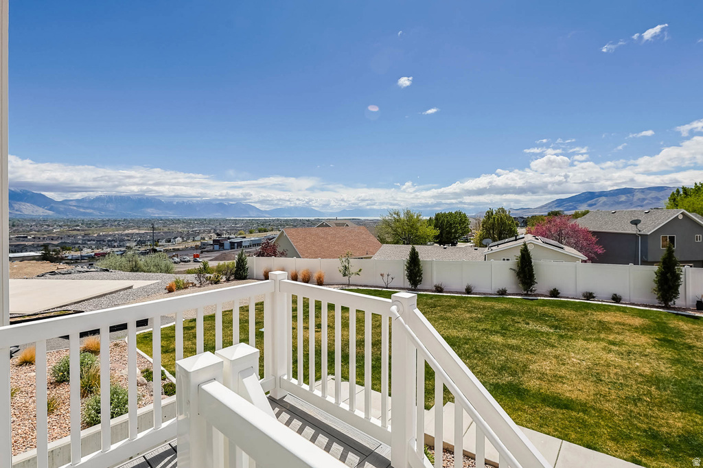 2553 N BLUEBELL DR Saratoga Springs, UT 84045