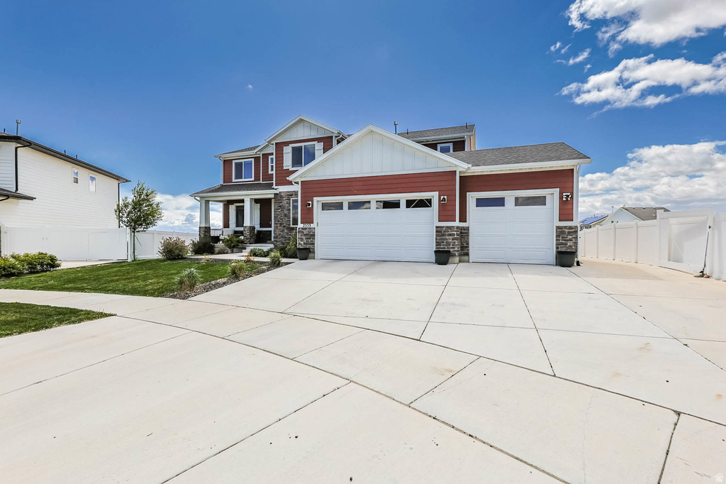 2553 N BLUEBELL DR Saratoga Springs, UT 84045
