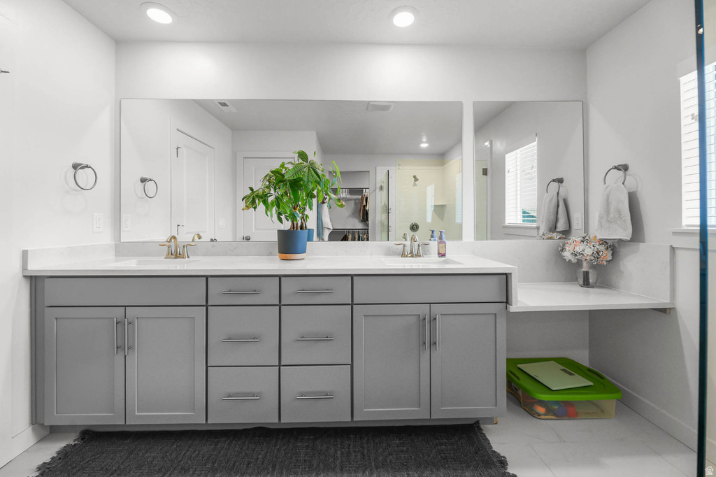 2553 N BLUEBELL DR Saratoga Springs, UT 84045