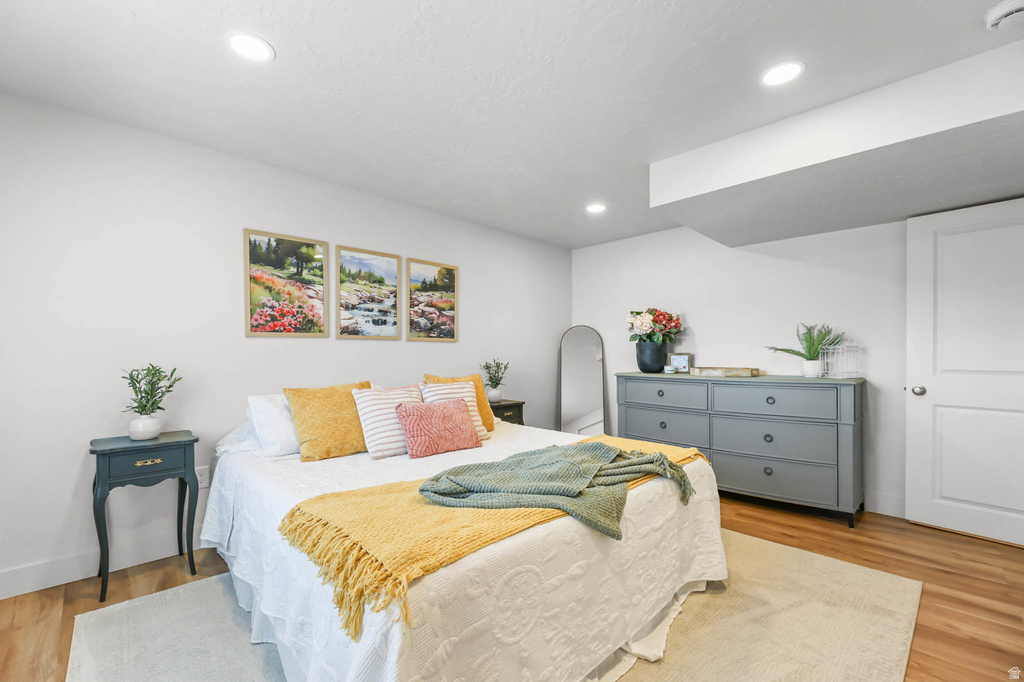 2553 N BLUEBELL DR Saratoga Springs, UT 84045