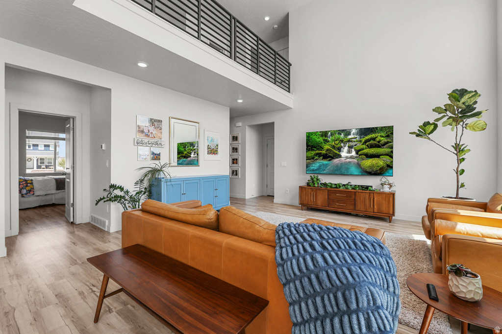 2553 N BLUEBELL DR Saratoga Springs, UT 84045