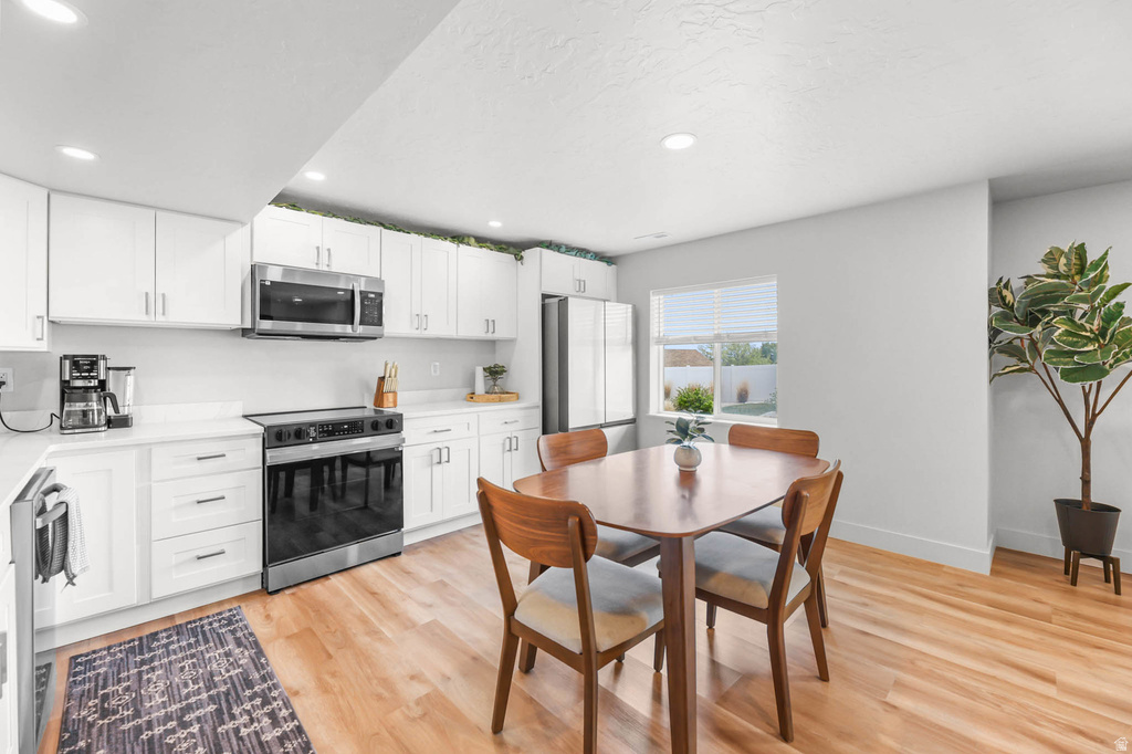 2553 N BLUEBELL DR Saratoga Springs, UT 84045