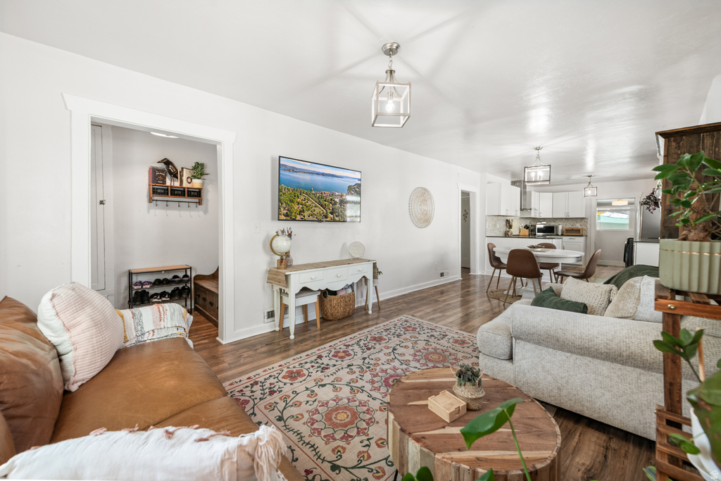 601 E LELAND AVE Salt Lake City, UT 84106