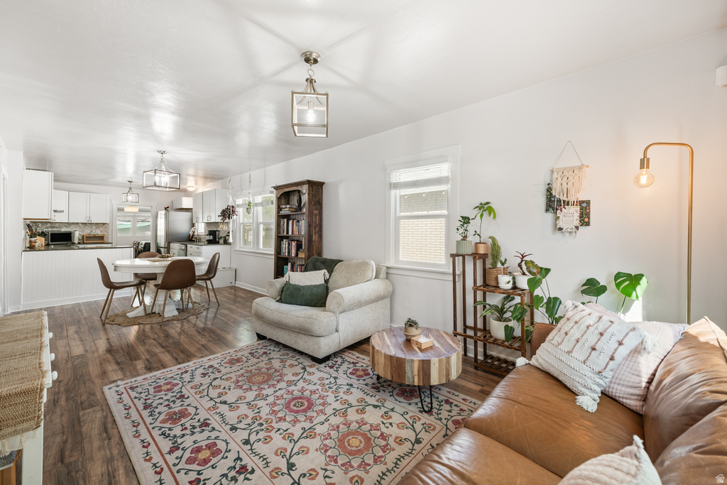 601 E LELAND AVE Salt Lake City, UT 84106